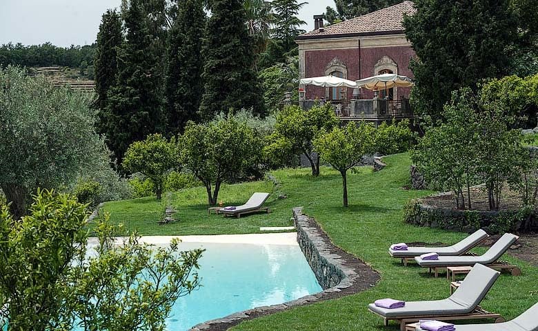 Monaci delle Terre Nere — Monaci delle Terre Nere pool area