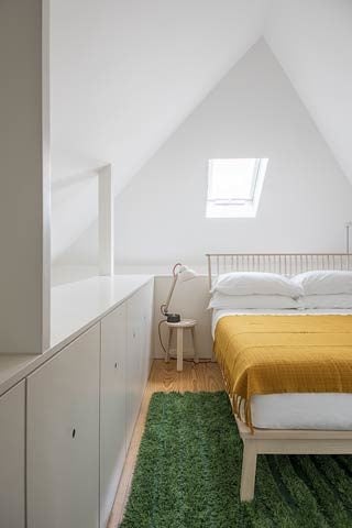 Flattered — City view apartment