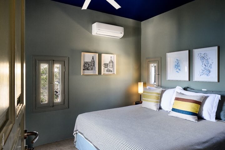 Neos Eros — Master bedroom upper level house