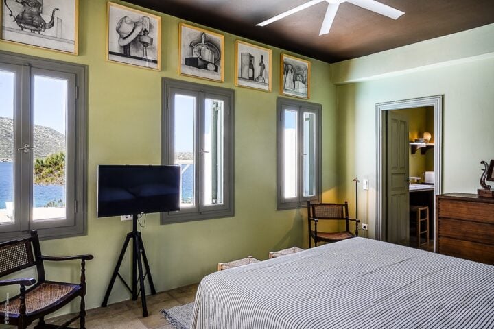 Neos Eros — Master bedroom elevated ground floor house