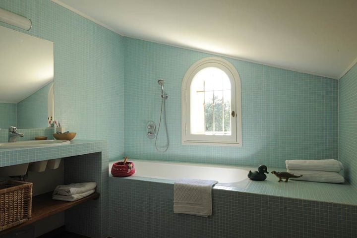 Ferme du Vigneron — Bathroom