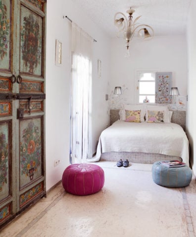 P’tit Habibi — White Room