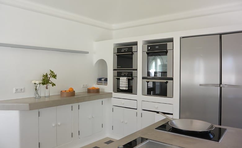 Casa Arte — Kitchen