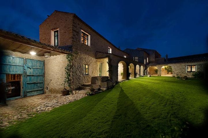 Domu Antiga — Domu Antiga