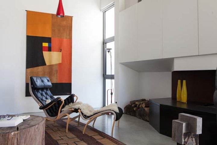 Art Loft — Living area