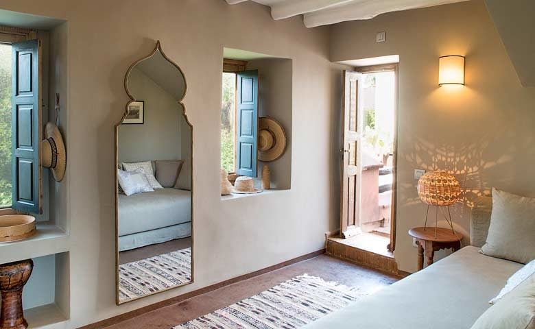 Artist Villa — Bedroom