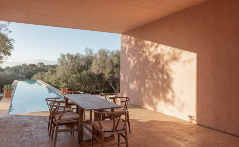 Villa Santanyi — Villa Santanyi pool area