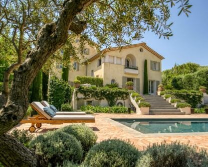 Villa d’Antibes — Villa d'Antibes