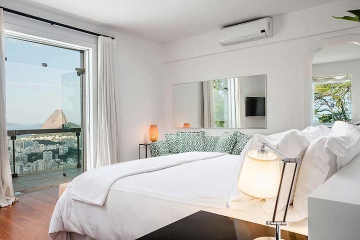 Vila Santa Teresa — Master Suite