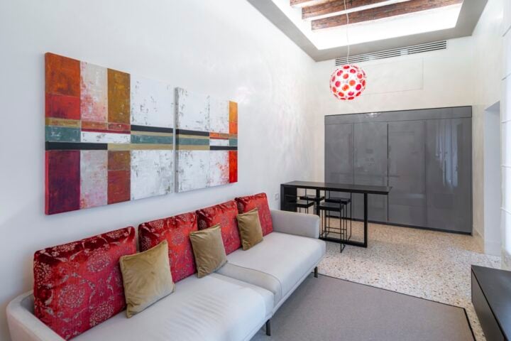 Palazzo Morosini — Cayenna