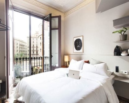 Barcelona Rooms — Room No.1 - Single private bath