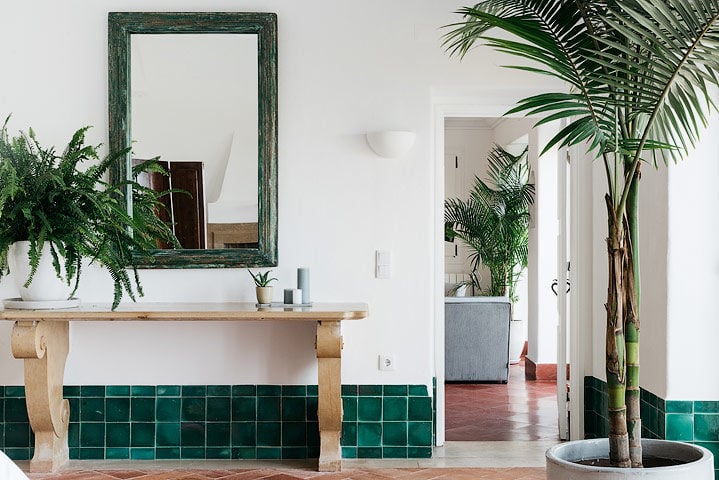 Outpost - Casa das Arribas — Ocean Saloon