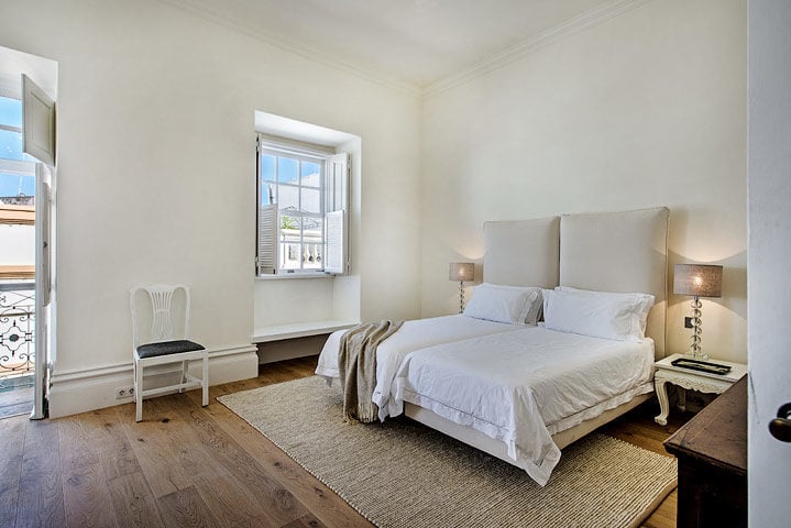 Olhão Retreat — Empire Suite