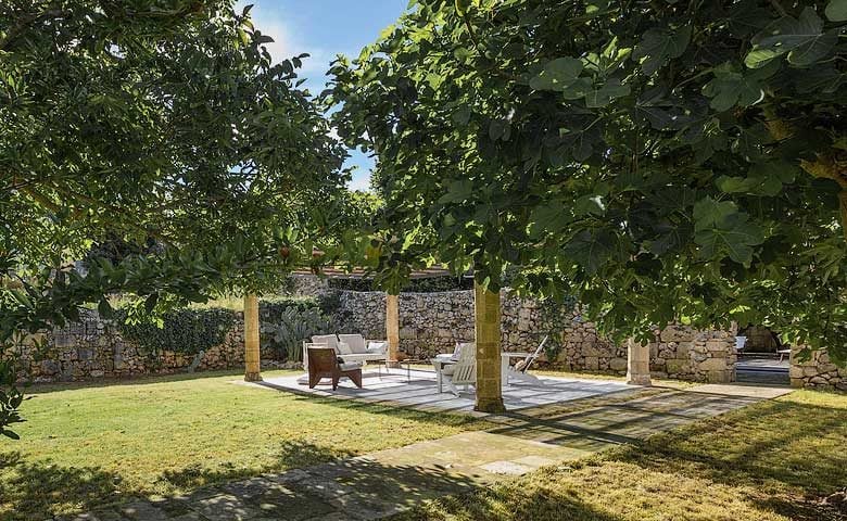 Il Palazzo — Garden