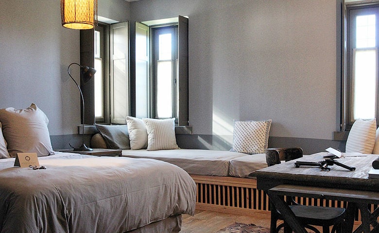 Apeiros Chora — Blue room