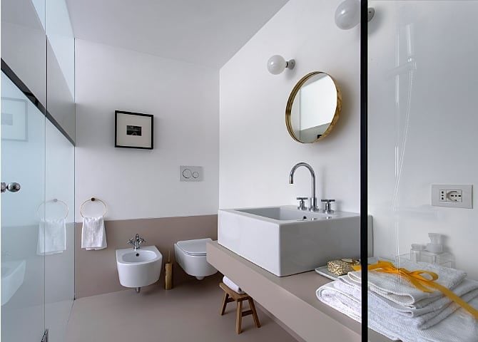 Modern Rome Apartments — Small Apartment bathroom